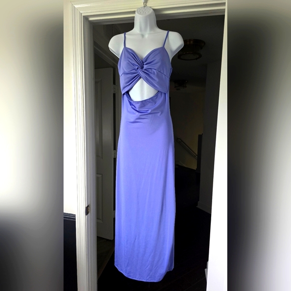 Jolie & Joy twist front cutout maxi dress - Picture 5 of 12